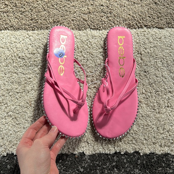 bebe Shoes - NWOT Bebe Rhinestone Chora Thong Sandals